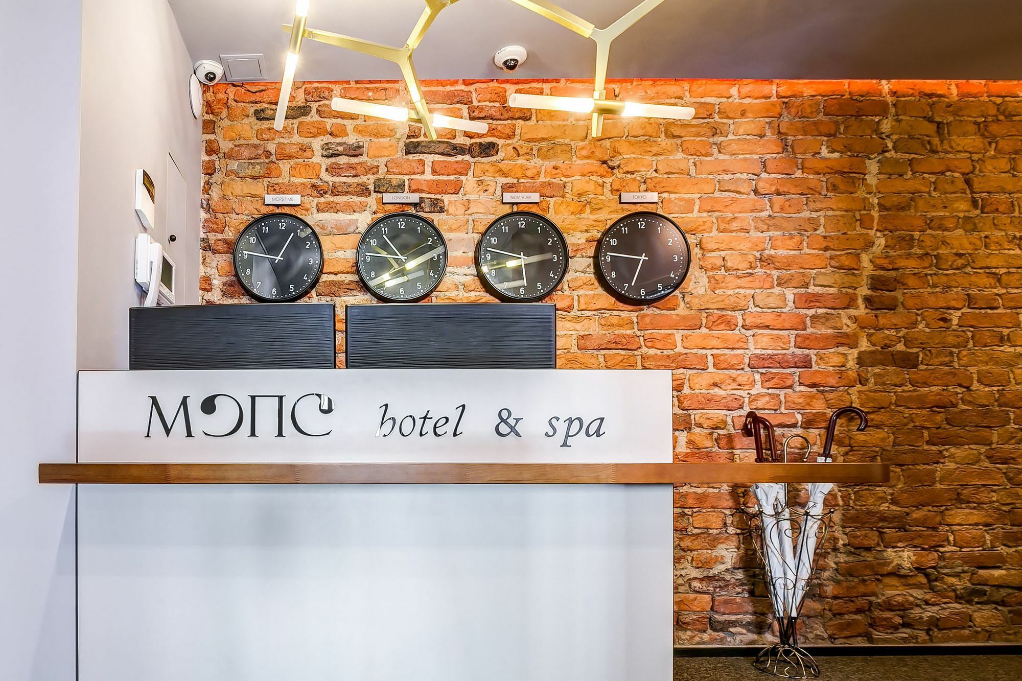 Mops Hotel And Spa Saint Petersburg Exterior photo